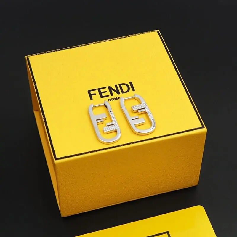 fendi boucles doreilles pour femme s_12621444